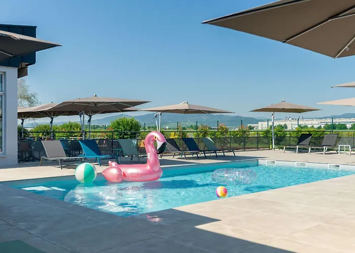 Ibis Styles Nord Hotel 3*