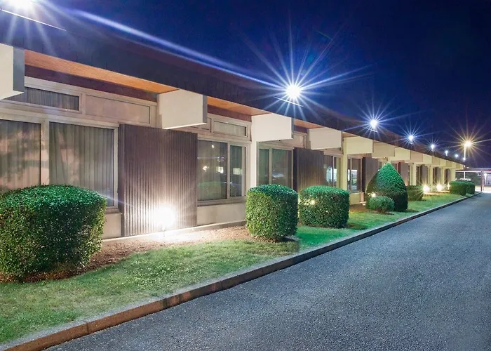 ホテル イビス スタイル ノール